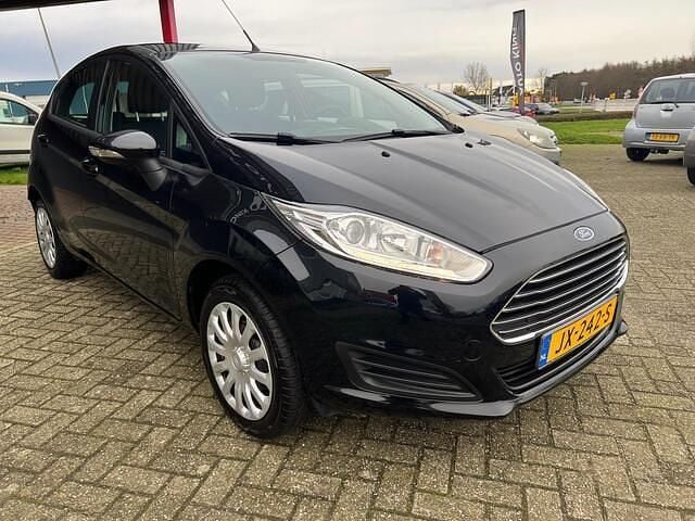 Occasion Ford Fiesta Style 65 PK (47 kW) 2016 Zwart (metallic) Hatchback