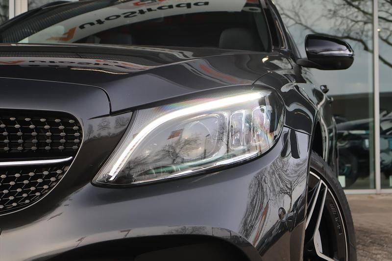 Occasion Mercedes C300e AMG line 211 PK (155 kW) 2021 Grijs Stationwagen