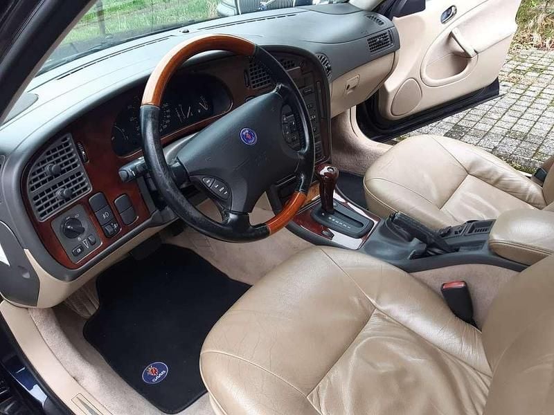Blauw Gebruikt 1999 Saab 9-5 Sedan | € 1.650 (Eerlijke prijs) - Afbeelding 1/4