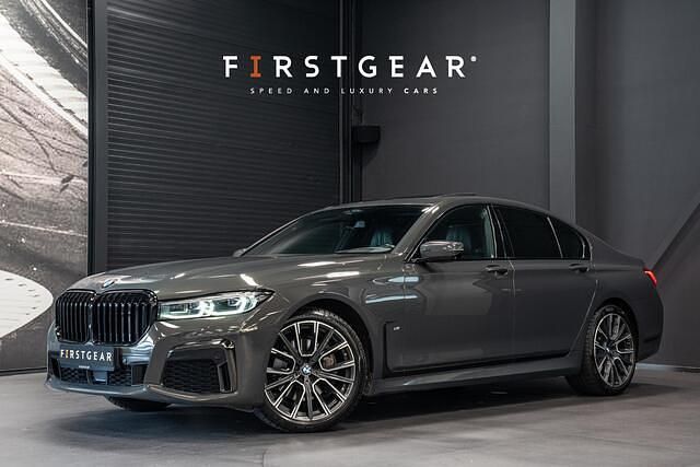 Grijs Gebruikt 2019 BMW 730 Executive Sedan | € 52.900 (Iets duurder) - Afbeelding 1/4