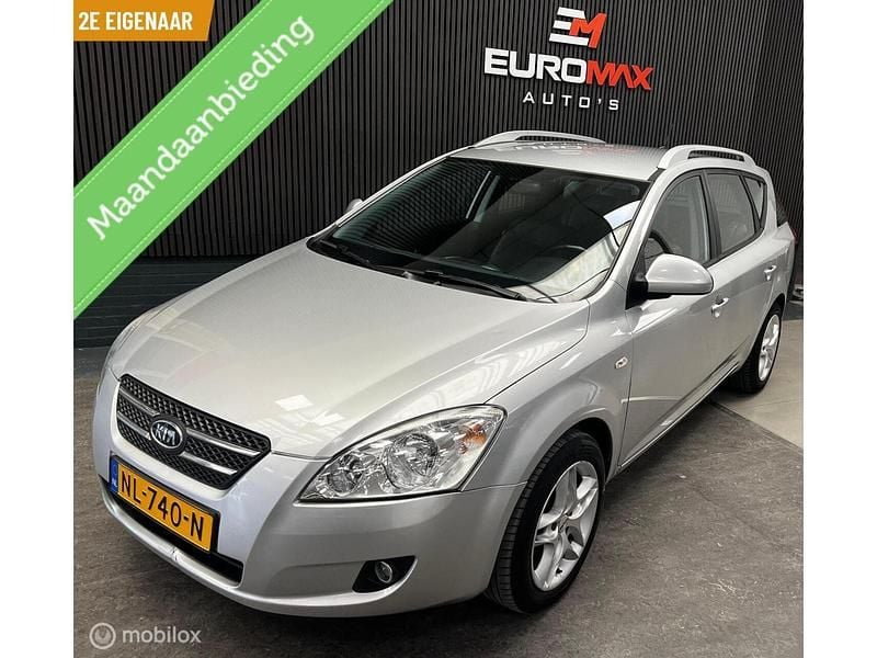 Grijs Gebruikt 2009 Kia Ceed Stationwagen | € 2.399 (Eerlijke prijs) - Afbeelding 1/4