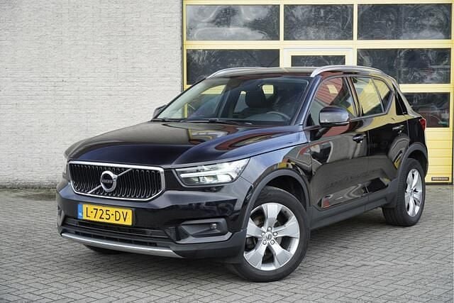 Zwart Gebruikt 2021 Volvo XC40 Business Edition SUV | € 19.950 (Super prijs) - Afbeelding 1/4