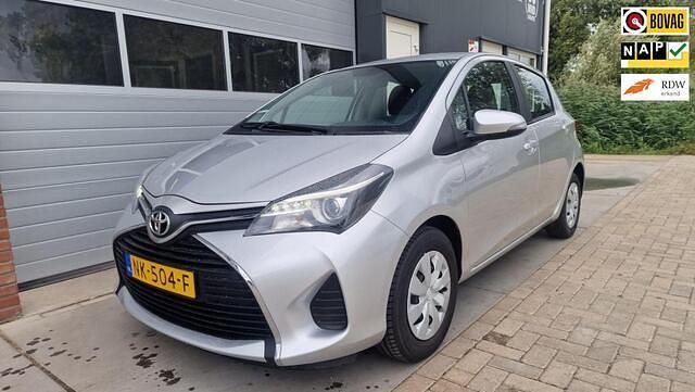 Occasion Toyota Yaris 69 PK (50 kW) 2017 Grijs Hatchback