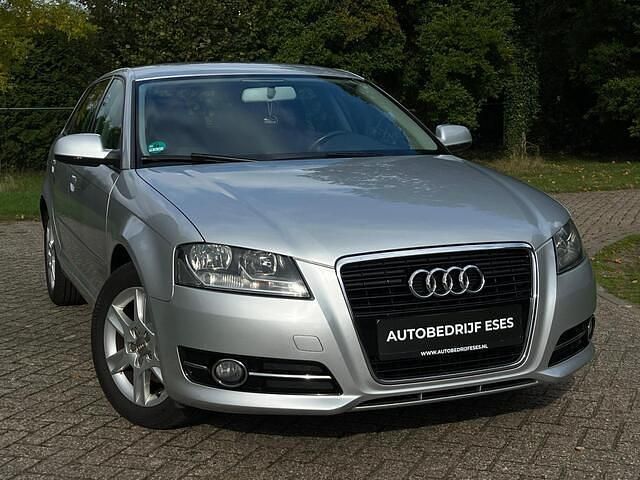 Occasion Audi A3 Sportback Attraction 125 PK (91 kW) 2011 Zilver Hatchback