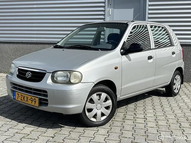 Grijs Gebruikt 2005 Suzuki Alto GLX Hatchback | € 899 (Eerlijke prijs) - Afbeelding 1/4