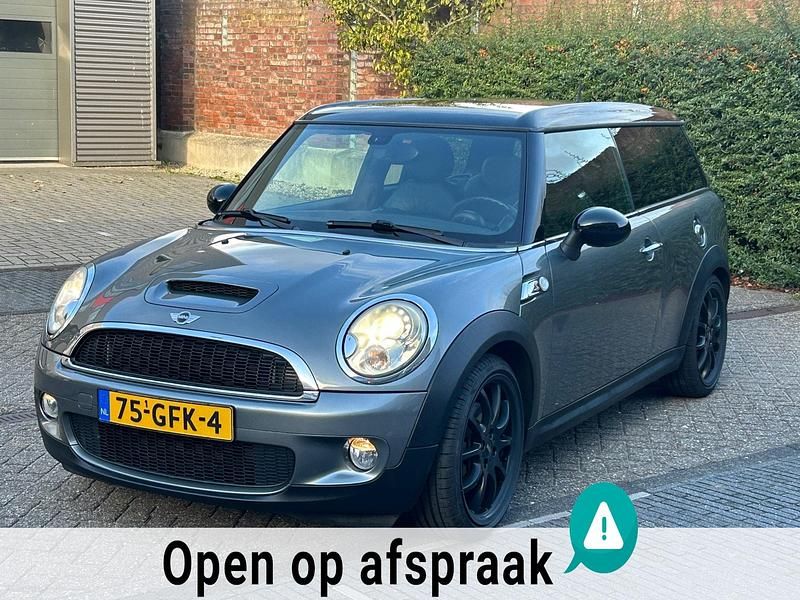 Grijs Gebruikt 2008 Mini Cooper Clubman Stationwagen | € 1.950 (Goede deal) - Afbeelding 1/4