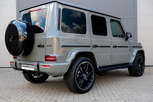 Occasion Mercedes G63 AMG AMG 585 PK (430 kW) 2025 Grijs SUV