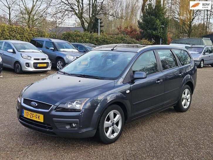 Occasion Ford Focus Futura 101 PK (74 kW) 2008 Grijs (metallic) Stationwagen