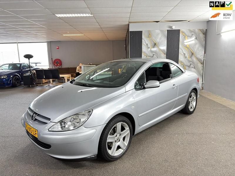 Occasion Peugeot 307 CC 2004 Grijs (metallic) Cabriolet