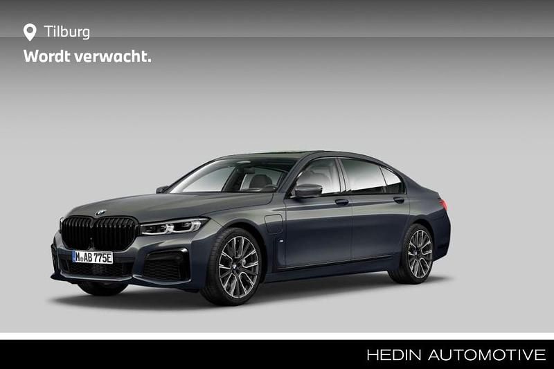 Grijs Gebruikt 2020 BMW 745e Executive Sedan | € 53.880 (Iets duurder) - Afbeelding 1/2