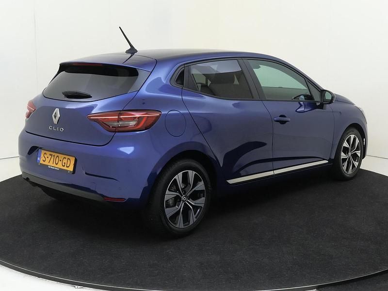 Occasion Renault Clio V Evolution 91 PK (66 kW) 2023 Blauw Hatchback