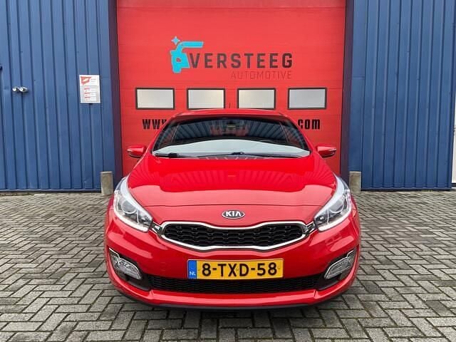 Occasion Kia ProCeed 135 PK (99 kW) 2014 Rood Hatchback