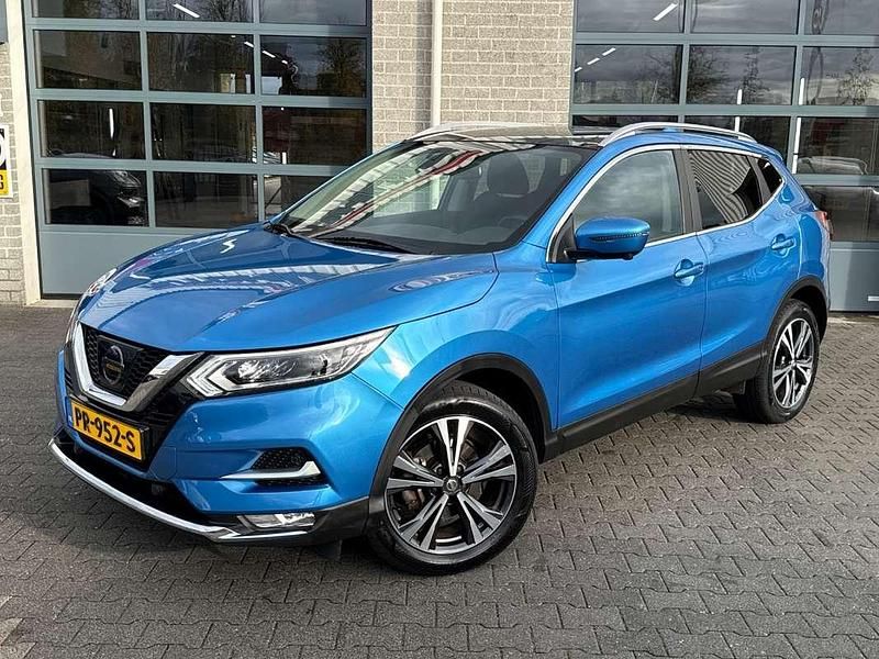Blauw Gebruikt 2017 Nissan Qashqai Tekna SUV | € 16.450 (Eerlijke prijs) - Afbeelding 1/4