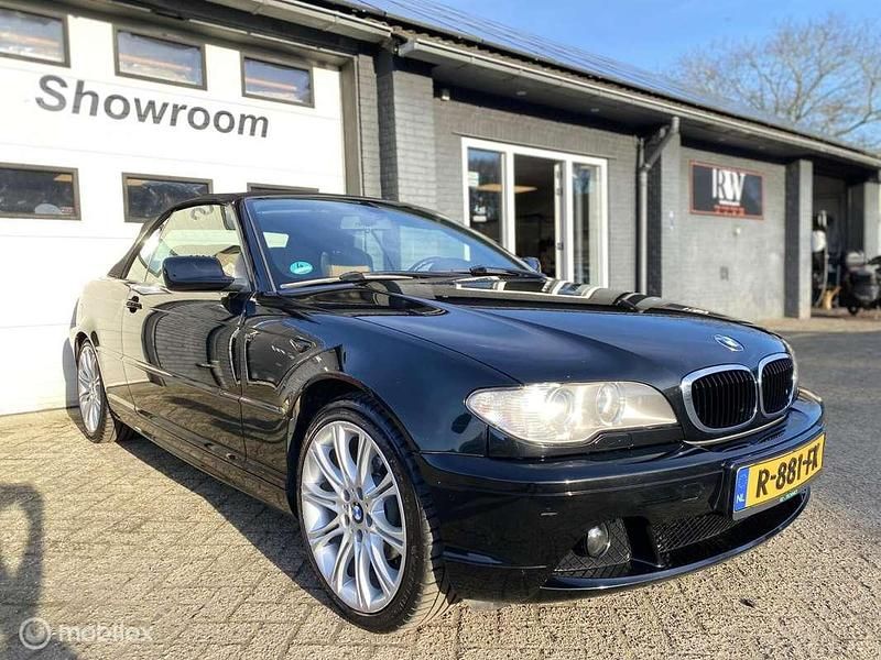 Occasion BMW 318 Cabriolet Executive 143 PK (105 kW) 2004 Zwart Cabriolet