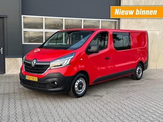 Rood Occasion 2020 Renault Trafic Komfort MPV | € 22.890 (Super prijs) - Afbeelding 1/4