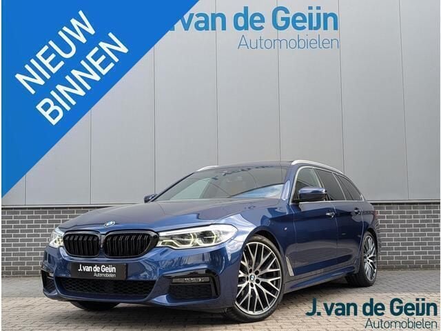 Blauw Gebruikt 2019 BMW 520 Executive Stationwagen | € 25.950 (Eerlijke prijs) - Afbeelding 1/4