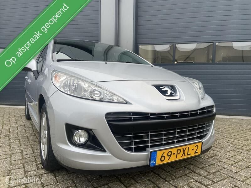 Grijs Gebruikt 2011 Peugeot 207 Sportium Hatchback | € 4.999 (Iets duurder) - Afbeelding 1/4