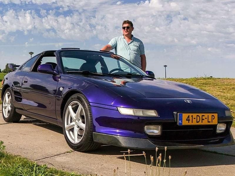 Paars Gebruikt 1999 Toyota MR2 Coupé | € 20.500 - Afbeelding 1/4