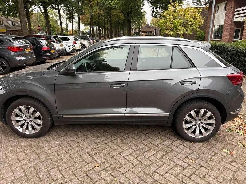 Grijs Gebruikt 2019 VW T-Roc Sport SUV | € 17.000 (Super prijs) - Afbeelding 1/4