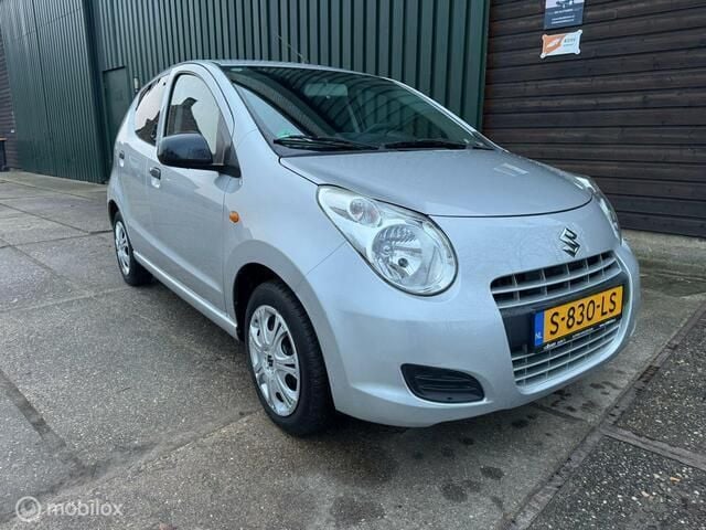 Grijs Gebruikt 2012 Suzuki Alto Comfort Hatchback | € 4.750 (Eerlijke prijs) - Afbeelding 1/4