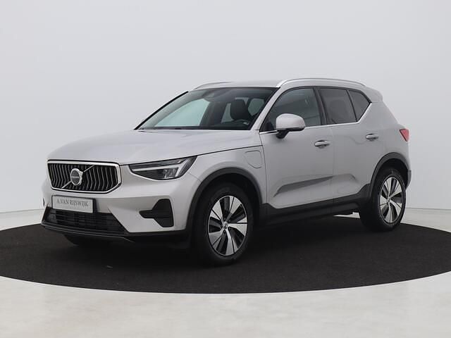 Grijs Gebruikt 2022 Volvo XC40 Core SUV | € 31.800 (Super prijs) - Afbeelding 1/4