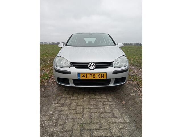 Occasion VW Golf IV Comfortline 116 PK (85 kW) 2005 Grijs, metallic lak Hatchback