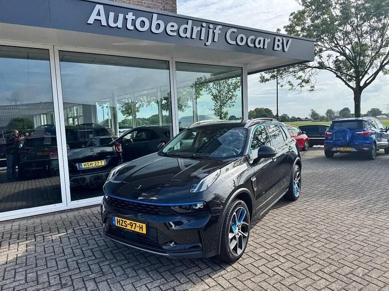 Zwart Gebruikt 2022 Lynk & Co 01 SUV | € 23.750 (Eerlijke prijs) - Afbeelding 1/4