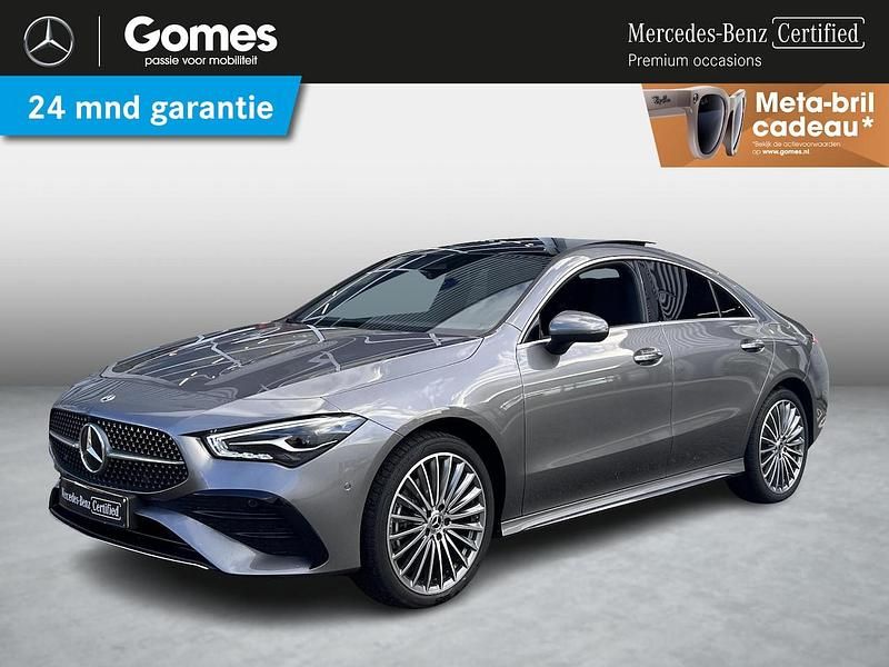Grijs Gebruikt 2025 Mercedes CLA250e AMG Sedan | € 46.950 (Duur) - Afbeelding 1/4