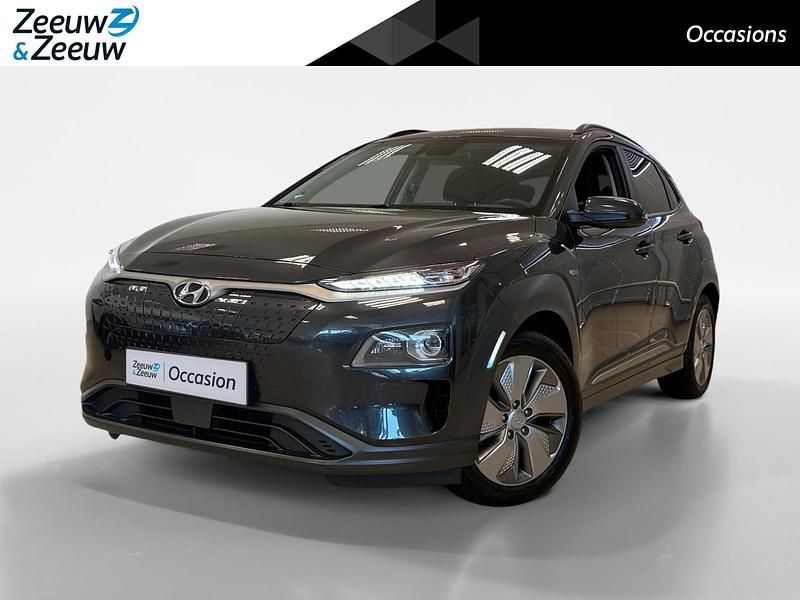 Dark knight pearl (yg7) Gebruikt 2021 Hyundai Kona Comfort SUV | € 16.850 (Goede deal) - Afbeelding 1/4