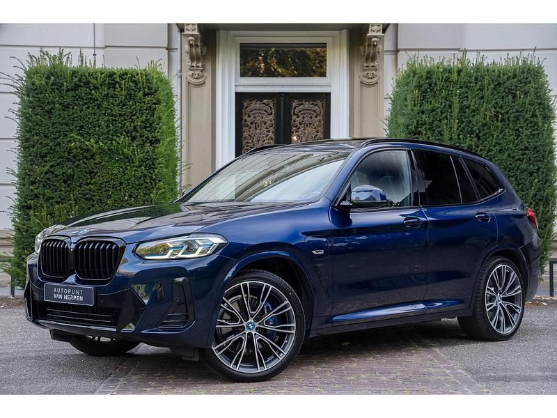Blauw Gebruikt 2022 BMW X3 M Sport SUV | € 51.940 (Duur) - Afbeelding 1/4