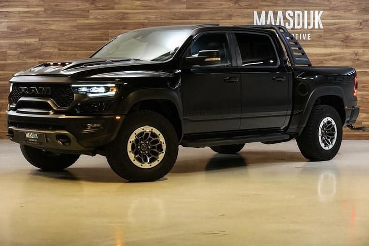 Zwart Occasion 2021 Dodge Ram Pickup | € 87.740 (Super prijs) - Afbeelding 1/4