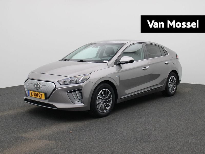 Grijs Gebruikt 2021 Hyundai Ioniq 6 Comfort Sedan | € 16.900 (Goede deal) - Afbeelding 1/4