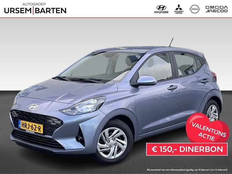 Blauw metallic Occasion 2025 Hyundai i10 Comfort Hatchback | € 18.730 (Eerlijke prijs) - Afbeelding 1/4