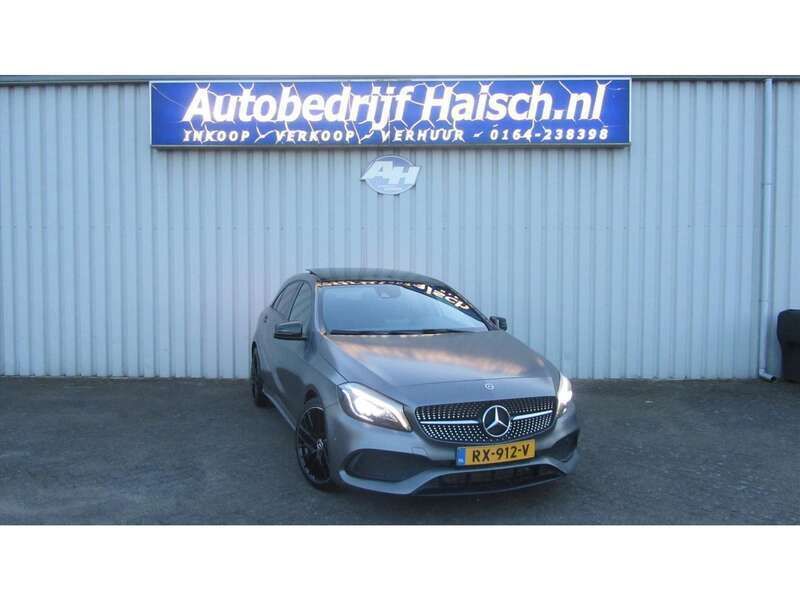 Grijs Gebruikt 2018 Mercedes A200 Hatchback | € 15.950 (Iets duurder) - Afbeelding 1/4