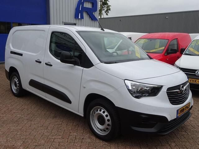 Wit Gebruikt 2023 Opel Combo Edition MPV | € 13.950 (Eerlijke prijs) - Afbeelding 1/4