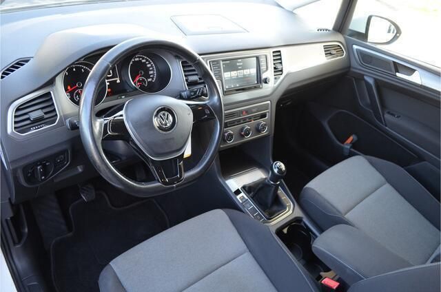 Occasion VW Golf Sportsvan 86 PK (63 kW) 2016 Wit MPV