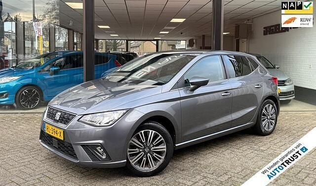 Grijs (metallic) Occasion 2018 Seat Ibiza Hatchback | € 9.950 (Eerlijke prijs) - Afbeelding 1/4