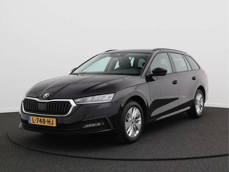 Zwart, metallic lak Gebruikt 2021 Skoda Octavia Business Line Stationwagen | € 21.950 (Eerlijke prijs) - Afbeelding 1/4