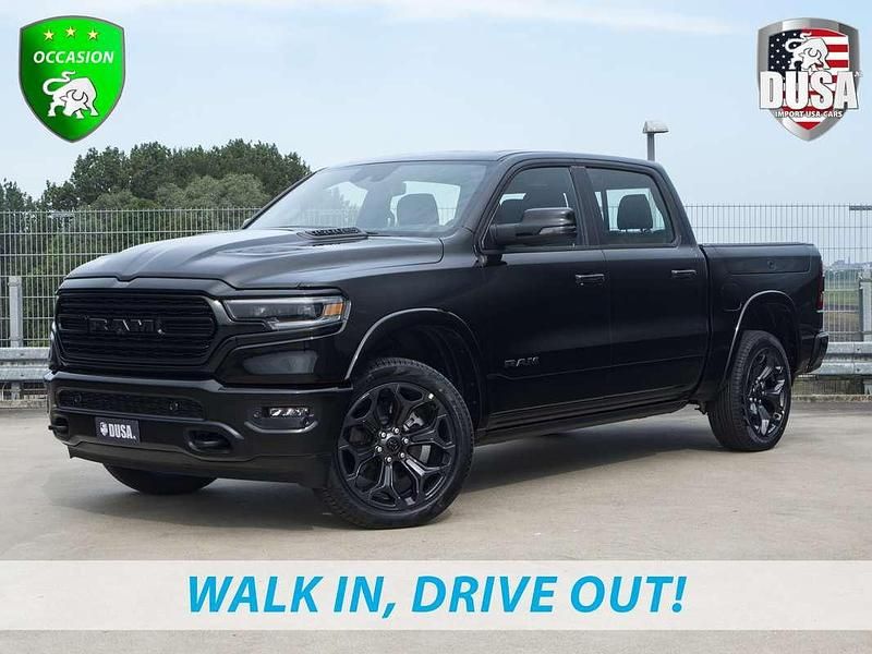 Zwart Gebruikt 2024 Dodge Ram Limited Pickup | € 89.950 - Afbeelding 1/4