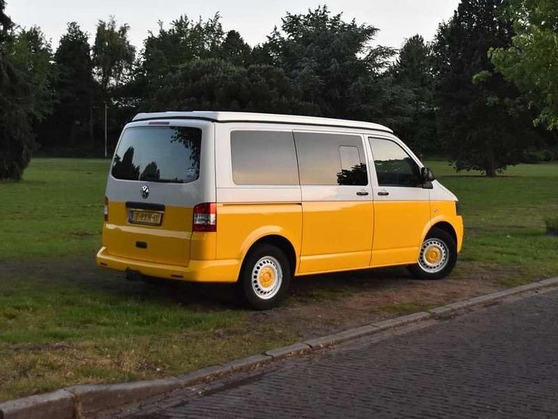 Geel Gebruikt 2012 VW T5 Van | € 26.300 - Afbeelding 1/4