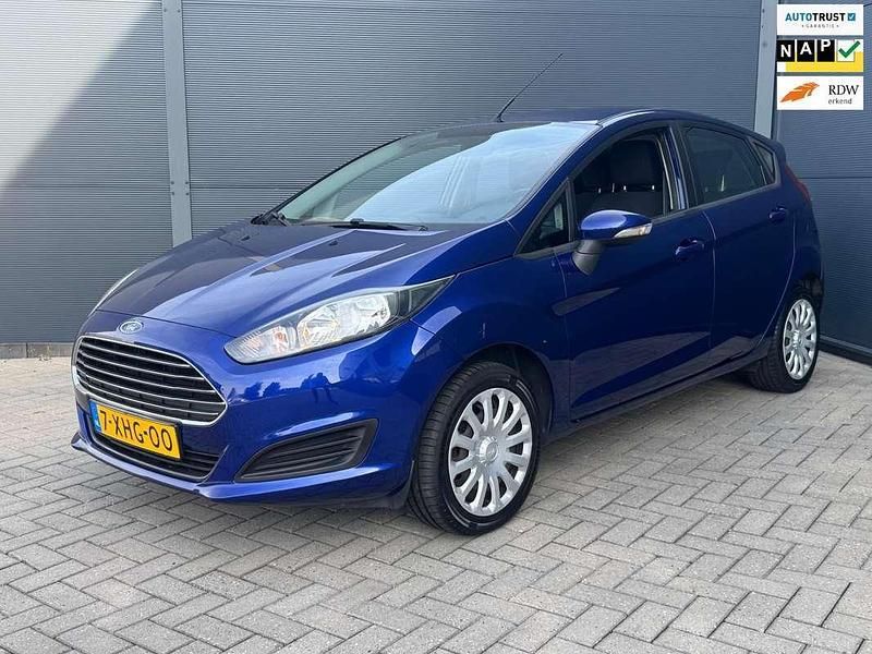 Blauw Gebruikt 2014 Ford Fiesta Style Hatchback | € 5.950 (Super prijs) - Afbeelding 1/4