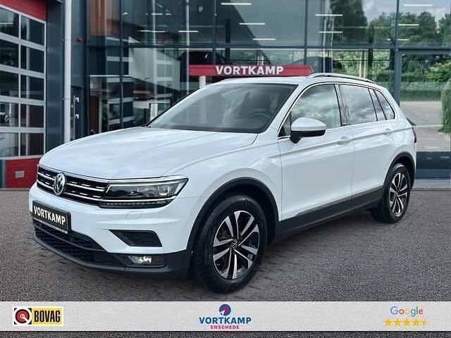 Wit, metallic lak Gebruikt 2020 VW Tiguan Comfortline SUV | € 29.950 (Goede deal) - Afbeelding 1/4