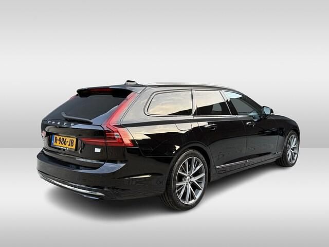 Occasion Volvo V90 Core 253 PK (186 kW) 2022 Zwart Stationwagen