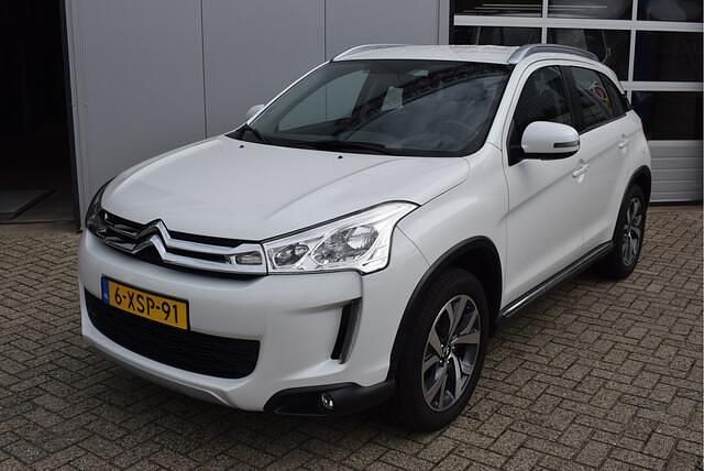 Wit Gebruikt 2014 Citroën C4 Aircross SUV | € 9.995 (Eerlijke prijs) - Afbeelding 1/4