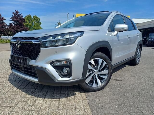 Zilver Gebruikt 2024 Suzuki SX4 S-Cross Style SUV | € 28.750 (Iets duurder) - Afbeelding 1/4
