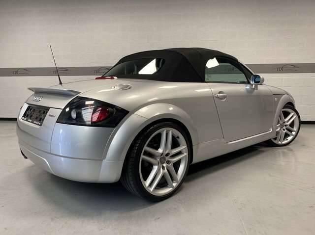 Occasion Audi TT Roadster Sport 178 PK (130 kW) 2000 Grijs Cabriolet