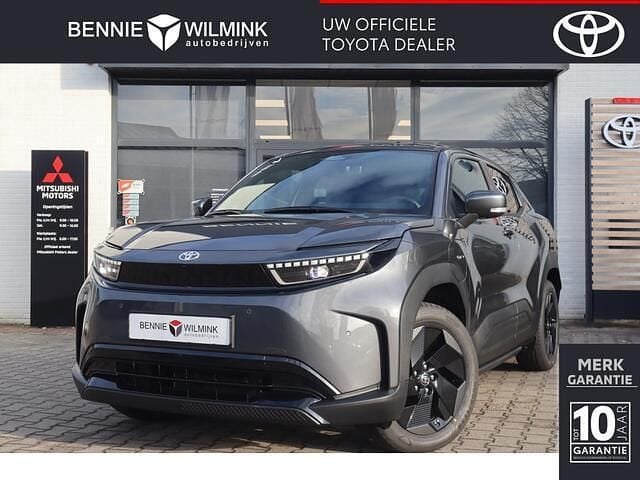 Groen Nieuw 2026 Toyota Urban Cruiser SUV | € 36.590 - Afbeelding 1/4