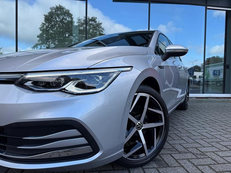 Occasion VW Golf VII Business+ 150 PK (110 kW) 2021 Grijs Hatchback