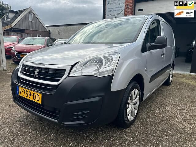 Grijs Gebruikt 2017 Peugeot Partner Van | € 3.950 (Eerlijke prijs) - Afbeelding 1/4