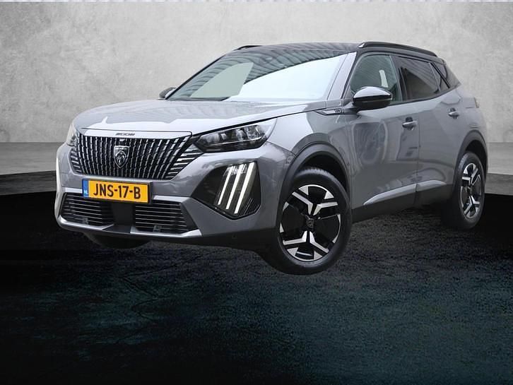 Grijs Gebruikt 2024 Peugeot 2008 GTi SUV | € 27.820 (Eerlijke prijs) - Afbeelding 1/4